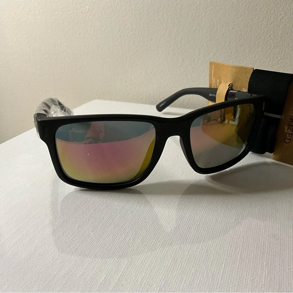 Panama Jack Black Sunglasses with Polarized Lenses